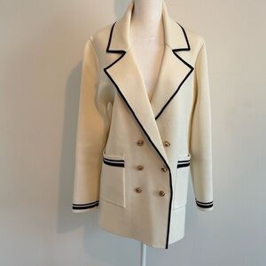 Zara beautiful Cream Double-Breasted blazer